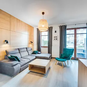  Apartament Greenwood With Terrace - Neptun Park By Oneapartments Polska